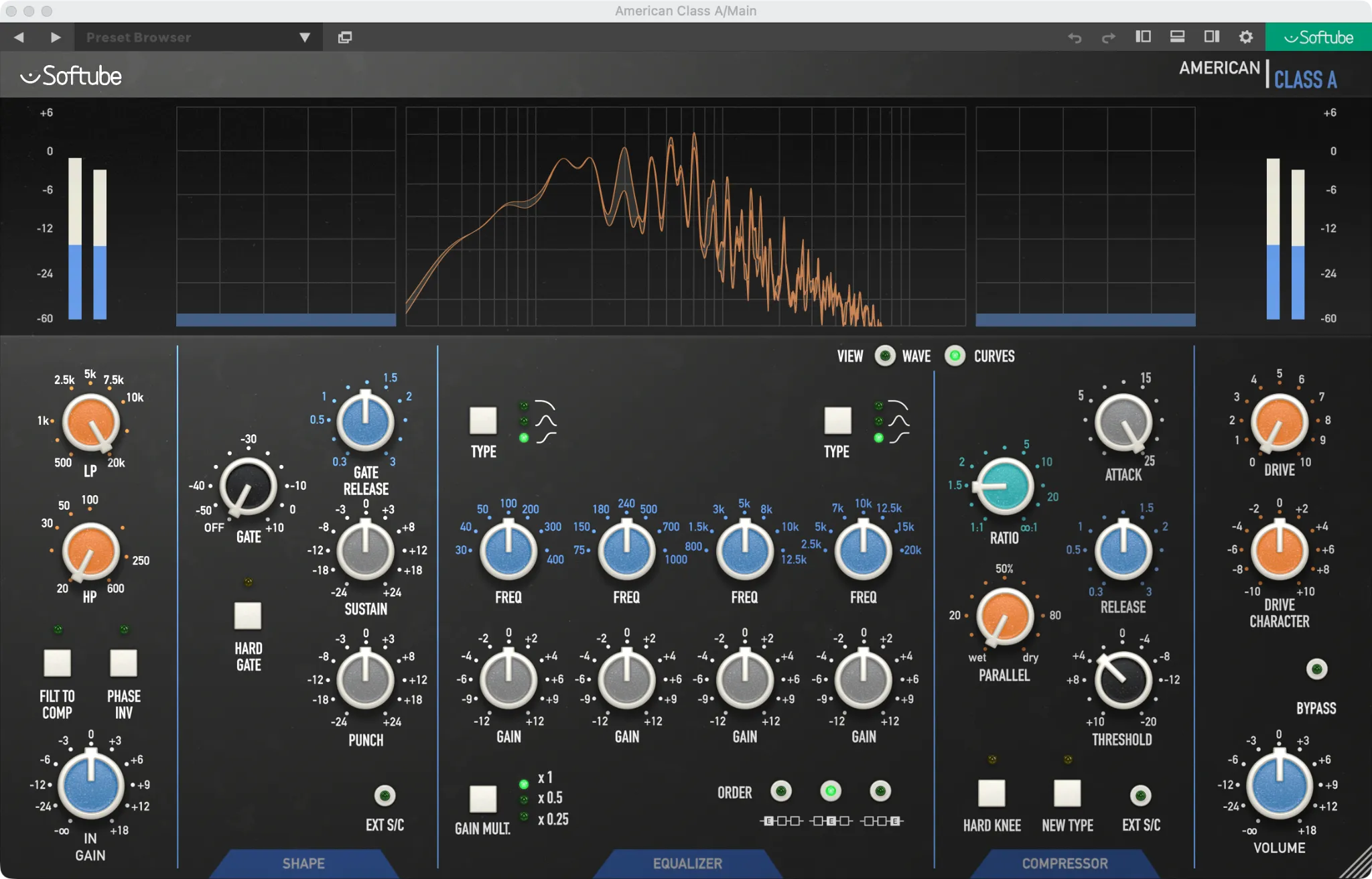 上部にスペクトラム、下部にShape、Equalizer、Compressor、Driveなどの操作部が並ぶAmerican Class Aの画面