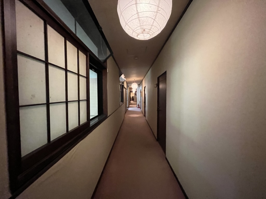 636AEEFE-EC0C-4B76-8C84-498C7C9613D9_1_105_c