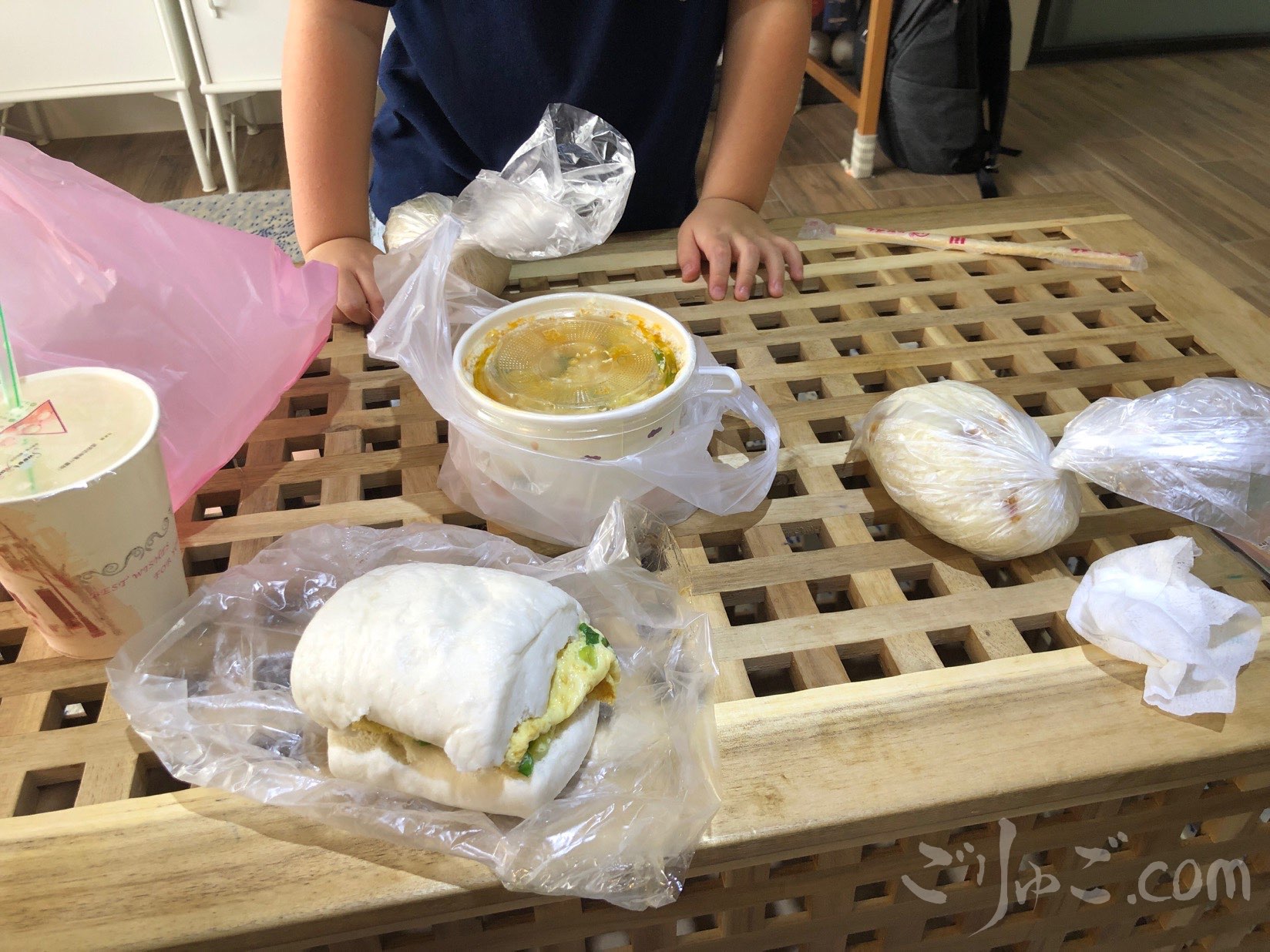 C2883791-07D2-4B30-A6AD-FAD99C31165D-84250-000025C95928CCFA