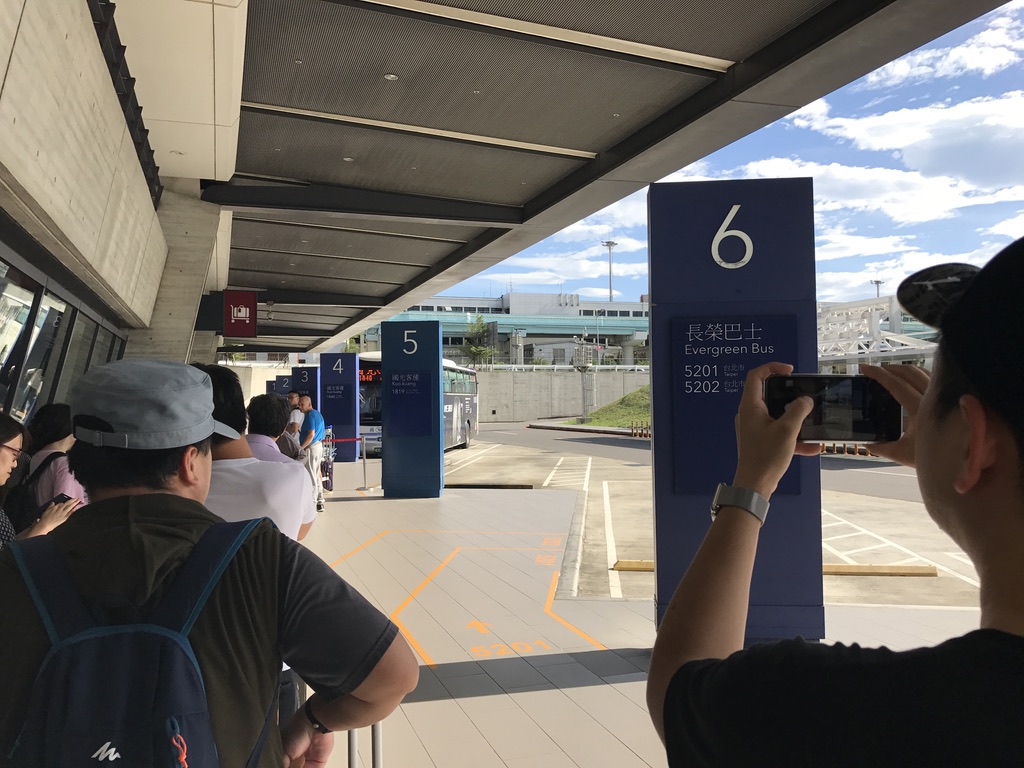 EDBAC53E-8F53-4944-8668-A06D44CF3014_1_105_c